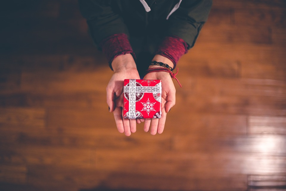 How Magic Mounts Can Help You Be The Best Gift-Giver